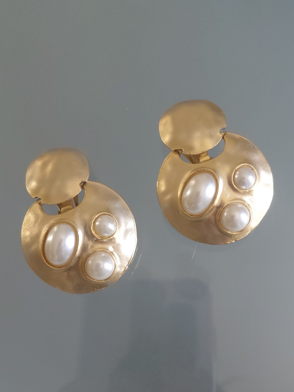 Vintage Gold Tone Faux Pearl Statement Clip On Earrings